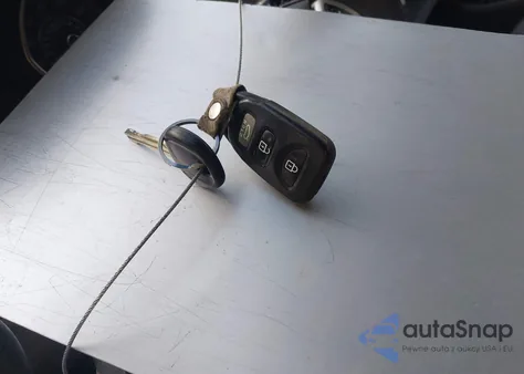 2011 Hyundai Elantra Gls from USA, damaged, VIN 5NPDH4AE5BH049406